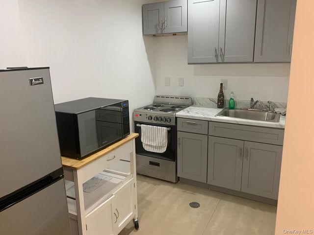 20507 Murdock Avenue, Saint Albans, NY 11412