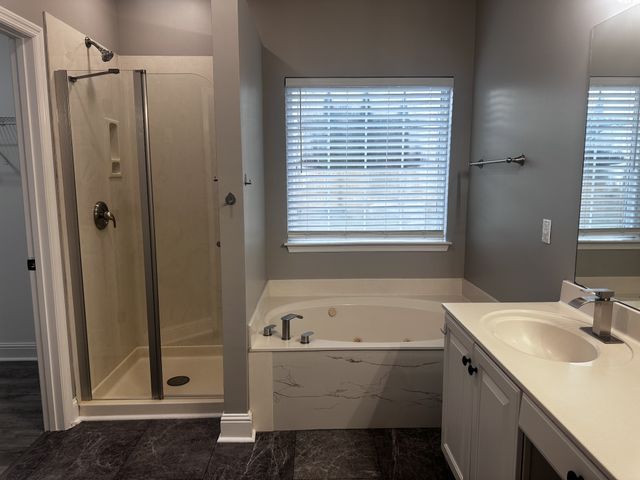 125 Lake Ridge Dr, Hendersonville, TN 37075