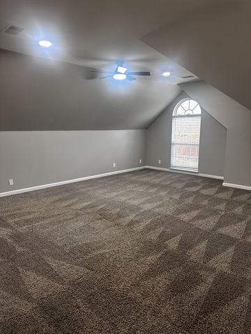 125 Lake Ridge Dr, Hendersonville, TN 37075