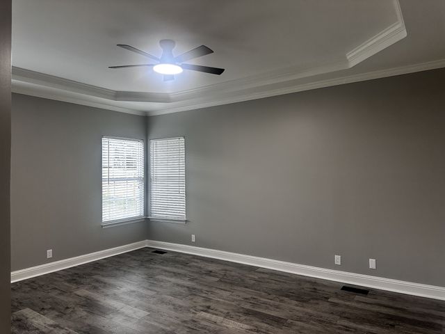 125 Lake Ridge Dr, Hendersonville, TN 37075