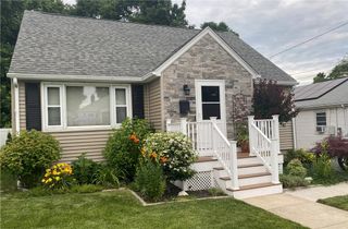 18 Lyman Avenue, Johnston, RI 02919