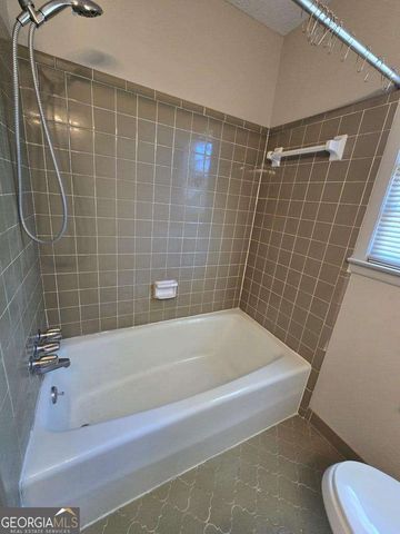 4111 Oak Drive, Valdosta, GA 31605