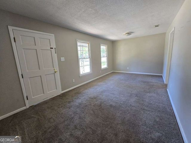 4111 Oak Drive, Valdosta, GA 31605