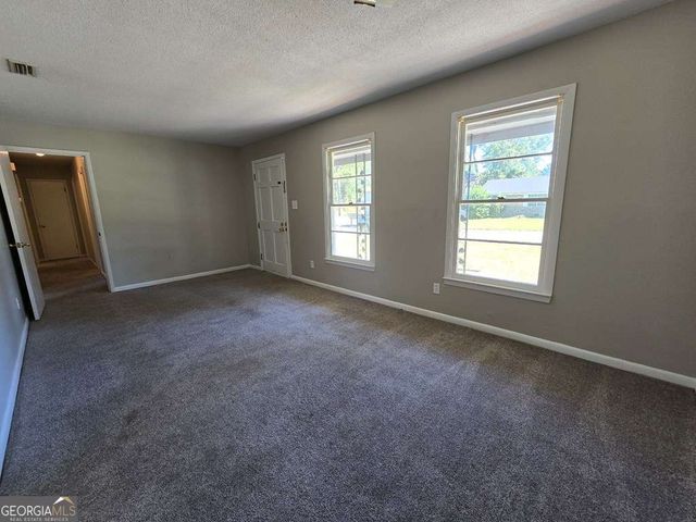 4111 Oak Drive, Valdosta, GA 31605