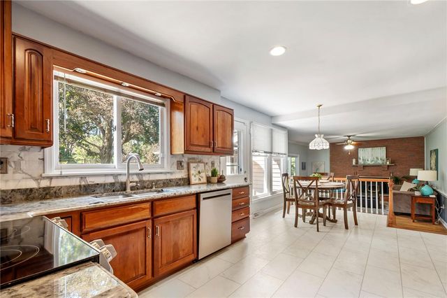 1122 Edward Avenue, South Whitehall Twp, PA 18103