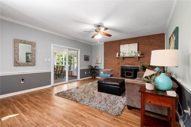 1122 Edward Avenue, South Whitehall Twp, PA 18103