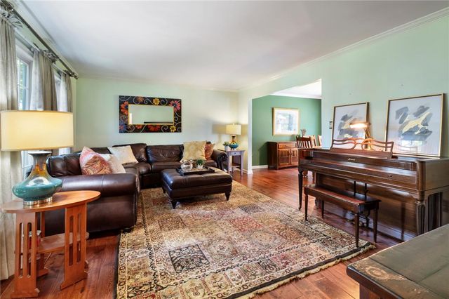 1122 Edward Avenue, South Whitehall Twp, PA 18103