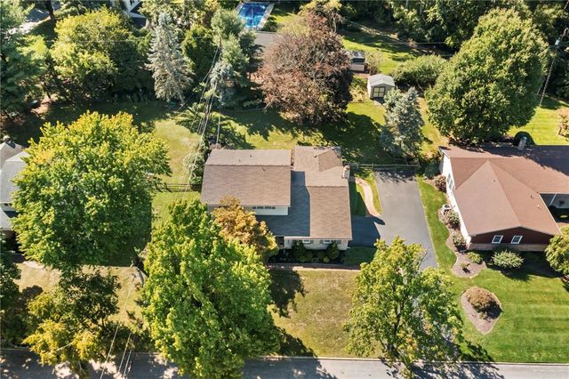 1122 Edward Avenue, South Whitehall Twp, PA 18103