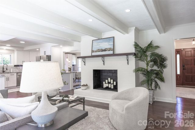 123 Old Bell Road, Charlotte, NC 28270