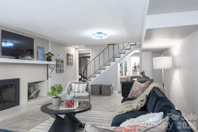 123 Old Bell Road, Charlotte, NC 28270