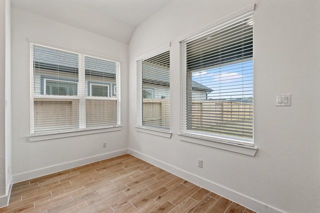 12127 Wild Bend Drive, Mont Belvieu, TX 77523