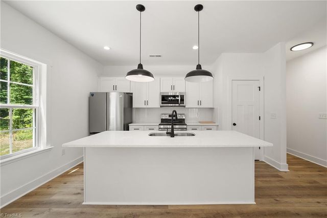 3710 Wabash Boulevard, Winston-salem, NC 27106