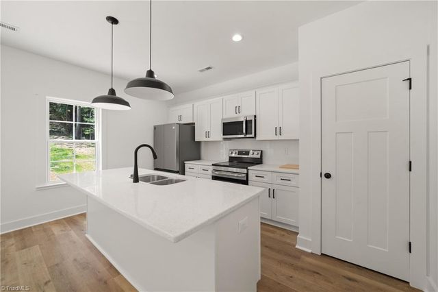 3710 Wabash Boulevard, Winston-salem, NC 27106