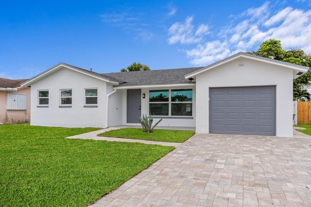 22171 SW 62nd Avenue, Boca Raton, FL 33428
