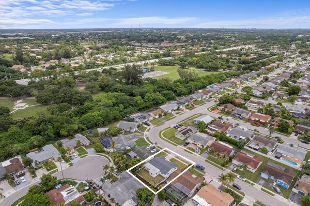 22171 SW 62nd Avenue, Boca Raton, FL 33428