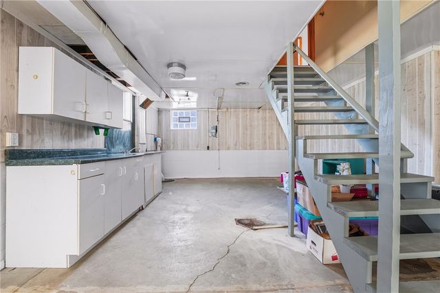 332 E Maitland Lane, Neshannock Twp, PA 16105