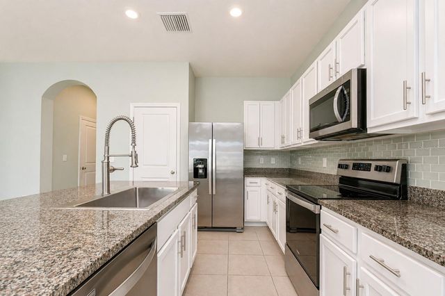 2928 BELUGA BAY DRIVE, Odessa, FL 33556