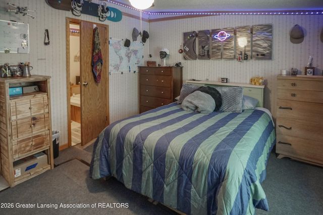 1416 S Ainger Road, Charlotte, MI 48813