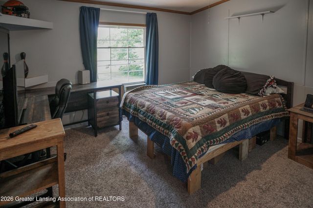 1416 S Ainger Road, Charlotte, MI 48813