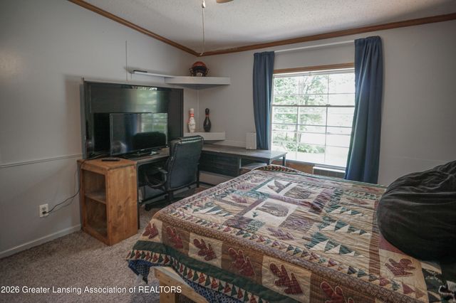 1416 S Ainger Road, Charlotte, MI 48813