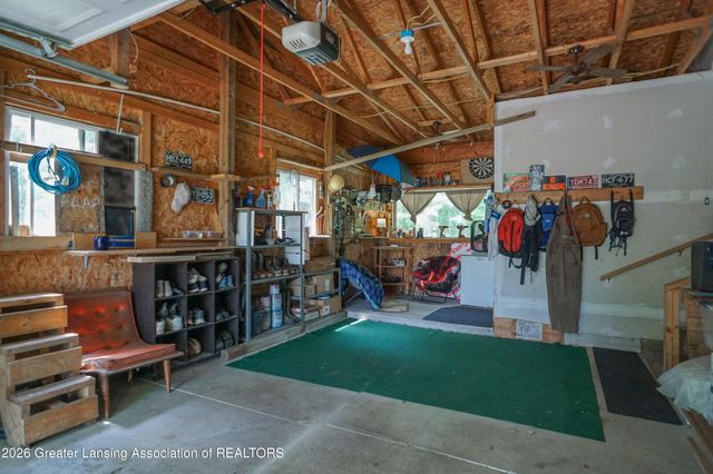 1416 S Ainger Road, Charlotte, MI 48813