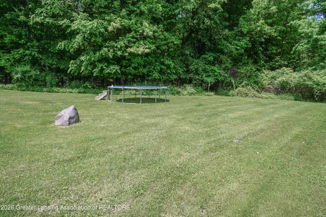 1416 S Ainger Road, Charlotte, MI 48813