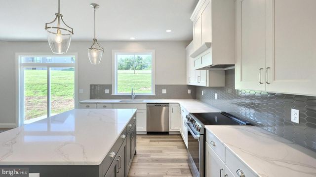 316 GOSHAWKS RD, Denver, PA 17517