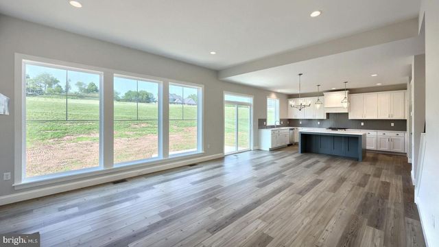 316 GOSHAWKS RD, Denver, PA 17517