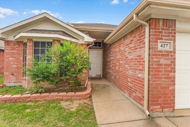 427 Cranbrook Lane, Grand Prairie, TX 75052