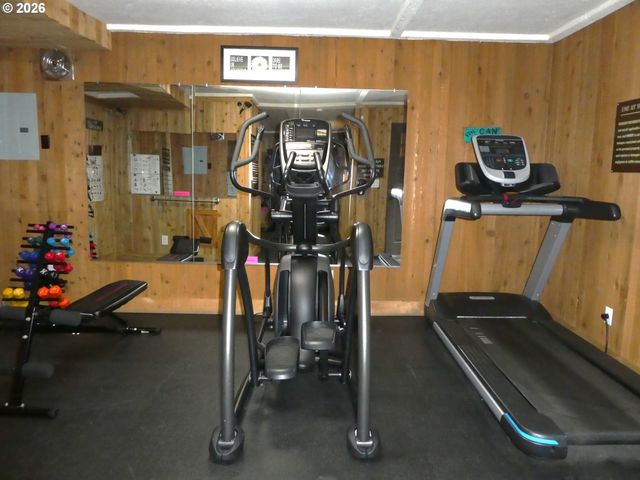 32700 Se LEEWOOD Ln 32, Boring, OR 97009