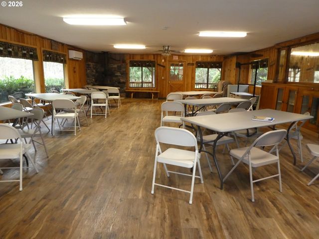 32700 Se LEEWOOD Ln 32, Boring, OR 97009