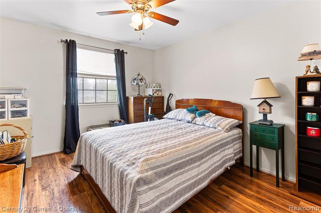 1921 Vine Way Drive 41, Canton, MI 48188