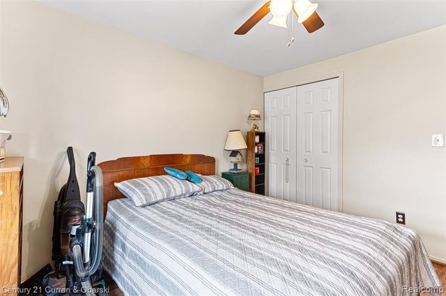 1921 Vine Way Drive 41, Canton, MI 48188