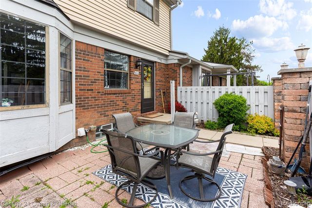 1921 Vine Way Drive 41, Canton, MI 48188