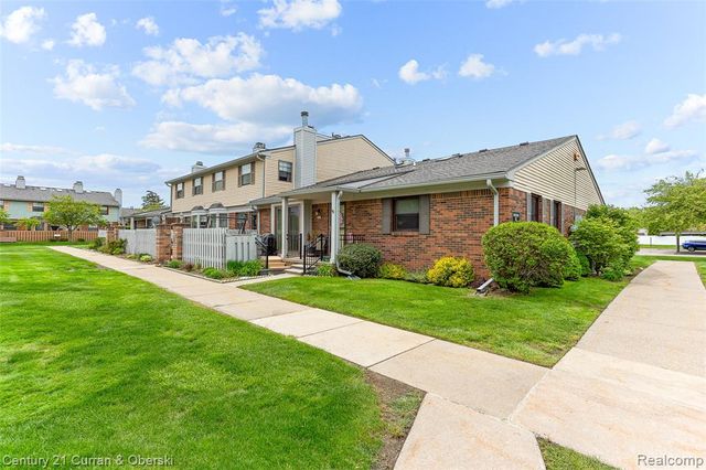 1921 Vine Way Drive 41, Canton, MI 48188