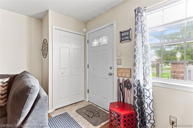 1921 Vine Way Drive 41, Canton, MI 48188
