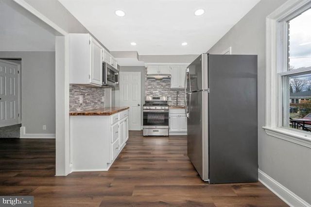 4528 EADS PL NE, Washington, DC 20019