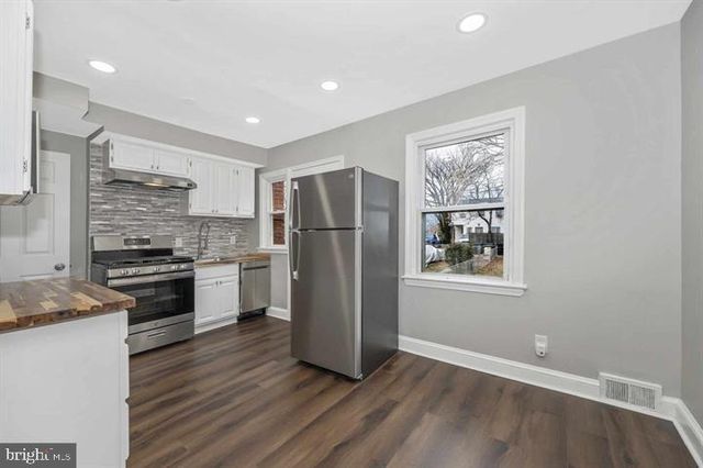 4528 EADS PL NE, Washington, DC 20019