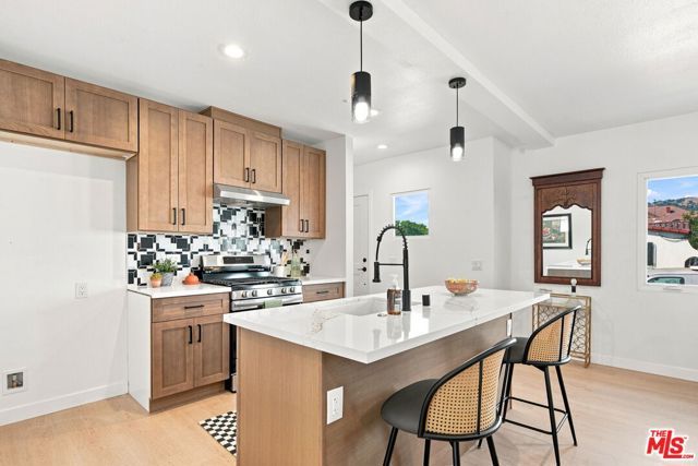 575 W Ave 28, Los Angeles, CA 90065