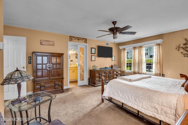 19 Weybridge Place, Manchester, NJ 08759