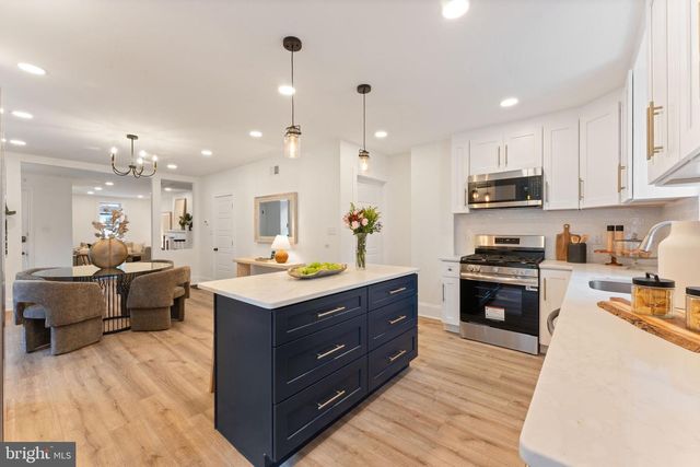 209 MERION AVE, Narberth, PA 19072