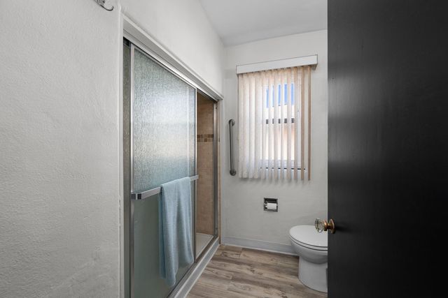 1890 24th Avenue Court, Moline, IL 61265