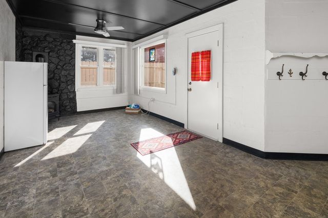 1890 24th Avenue Court, Moline, IL 61265