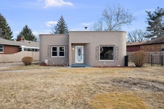 1890 24th Avenue Court, Moline, IL 61265