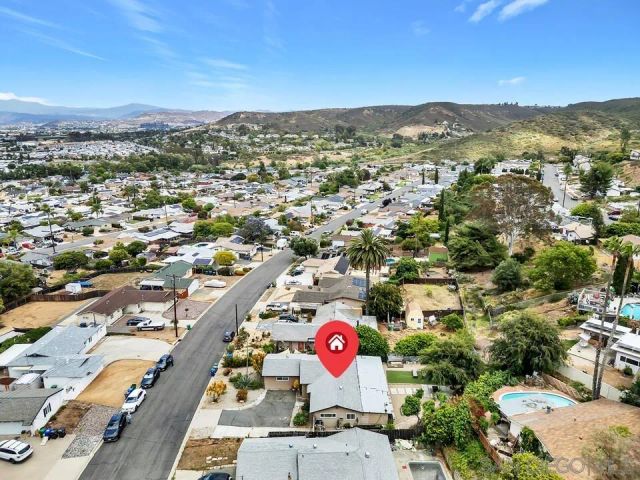 7907 Poplin Dr, Santee, CA 92071