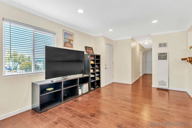 7907 Poplin Dr, Santee, CA 92071