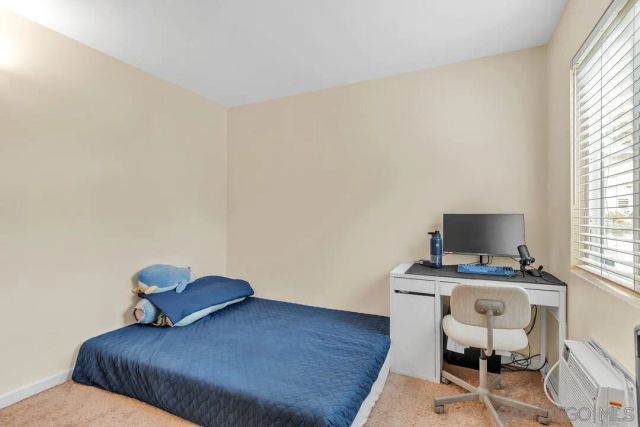 7907 Poplin Dr, Santee, CA 92071