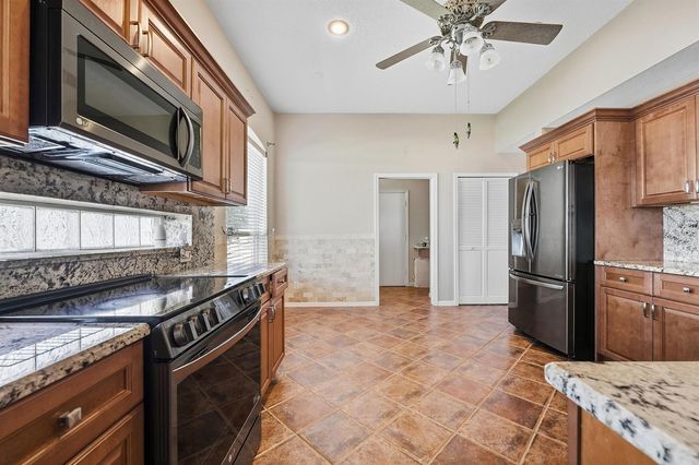 640 NW Venetto Court, Port St. Lucie, FL 34986