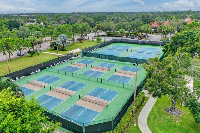 640 NW Venetto Court, Port St. Lucie, FL 34986