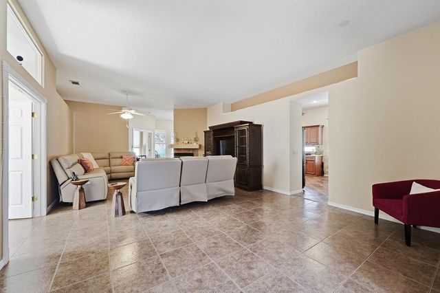 640 NW Venetto Court, Port St. Lucie, FL 34986